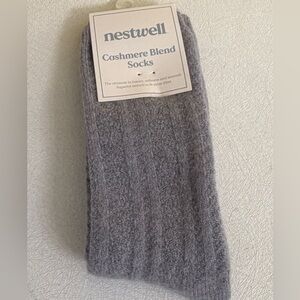 Bed Bath & Beyond Nestwell Gray Cashmere Blend Socks size 6/7